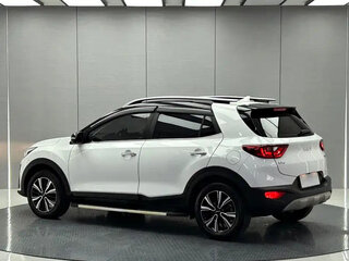 2023 Kia KX1, белый, 1315000 рублей, вид 3