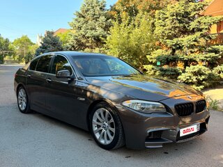 2010 BMW 5 серии 523i VI (F10/F11/F07), бежевый, 1550000 рублей, вид 4