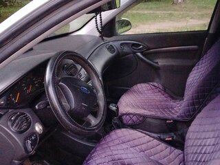 2004 Ford Focus I Рестайлинг, серебристый, 350000 рублей, вид 4