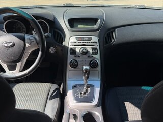 2009 Hyundai Genesis Coupe I, белый, 944000 рублей, вид 4