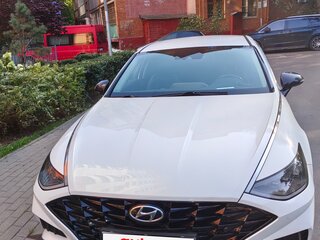 2021 Hyundai Sonata VIII (DN8), жёлтый, 1890000 рублей, вид 2