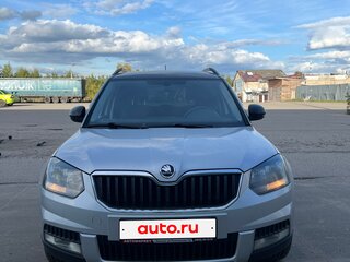 2016 Skoda Yeti I Рестайлинг, серебристый, 820000 рублей, вид 2