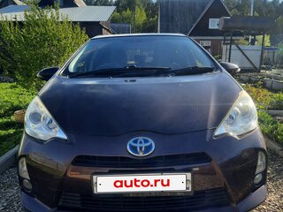 2014 Toyota Aqua I, коричневый, 750000 рублей, вид 1