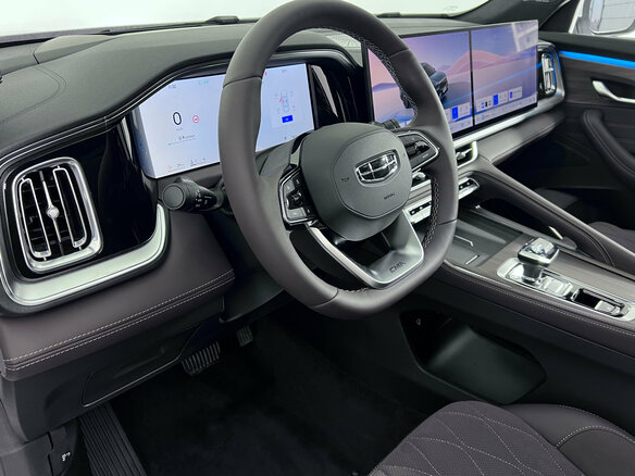 2026 Geely Monjaro (Xingyue L) I Рестайлинг 2 (China Market), белый, 4299000 рублей - вид 8