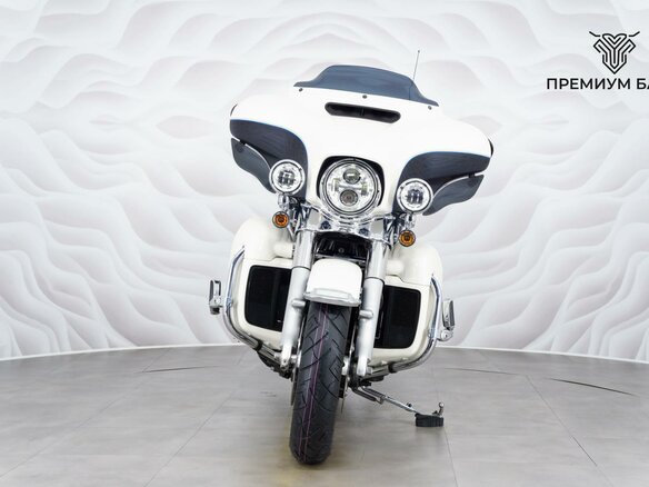 2014 Harley-Davidson Electra Glide, белый, 1499000 рублей - вид 3