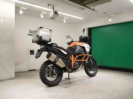 2017 KTM 1290 Super Adventure R, оранжевый, 1297000 рублей, вид 5