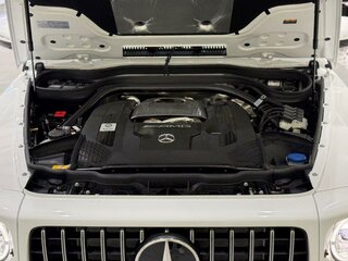 2026 Mercedes-Benz G-Класс AMG 63 AMG II (W465) Рестайлинг, белый, 31300000 рублей, вид 4
