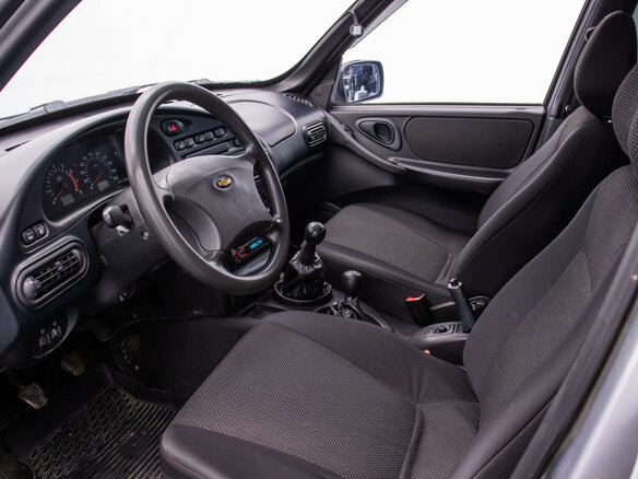 2007 Chevrolet Niva I, серый, 205000 рублей - вид 9