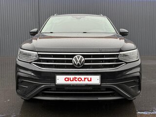 2022 Volkswagen Tiguan Allspace II Рестайлинг, чёрный, 2900000 рублей, вид 3