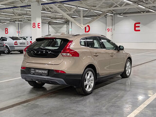 2014 Volvo V40 Cross Country I, золотистый, 1349000 рублей, вид 5