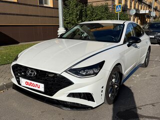 2021 Hyundai Sonata VIII (DN8), белый, 2500000 рублей, вид 3