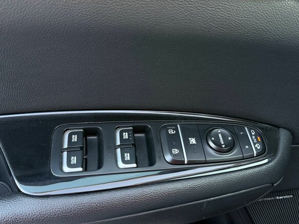 2018 Kia Optima IV Рестайлинг, белый, 2150000 рублей - вид 19