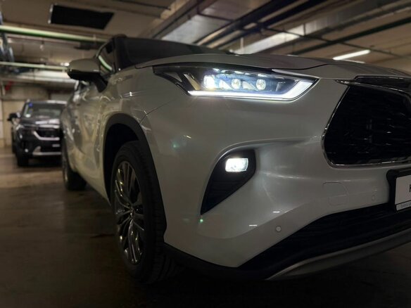 2026 Toyota Highlander IV (XU70), белый, 5650000 рублей - вид 7