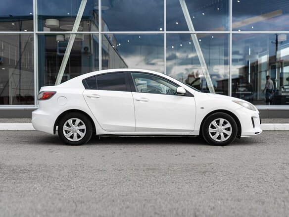 2012 Mazda 3 II (BL) Рестайлинг, белый, 710000 рублей - вид 7
