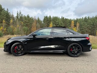 2022 Audi RS 3 III (8Y), чёрный, 5100000 рублей, вид 3