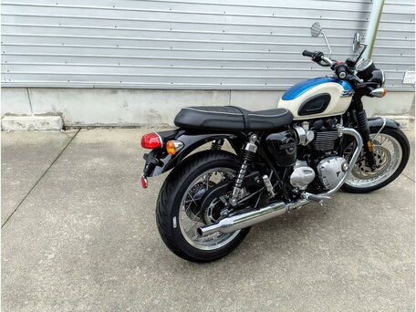 2026 Triumph Bonneville T120, синий, 1750000 рублей, вид 4