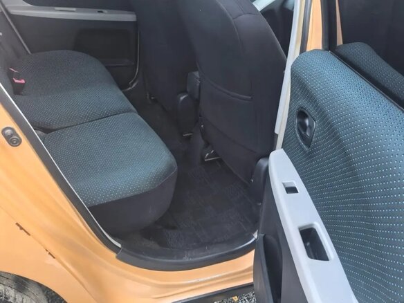 2005 Toyota Vitz II (XP90), оранжевый, 510000 рублей - вид 19