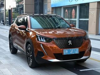 2022 Peugeot 2008 II, оранжевый, 1720000 рублей, вид 3