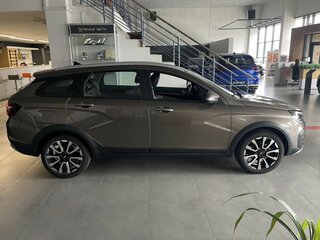 2026 Lada (ВАЗ) Vesta SW Cross I Рестайлинг (NG), коричневый, 2043000 рублей, вид 2