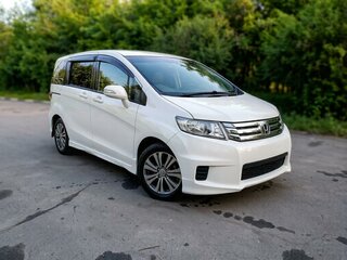 2011 Honda Freed Spike I, белый, 985000 рублей, вид 1