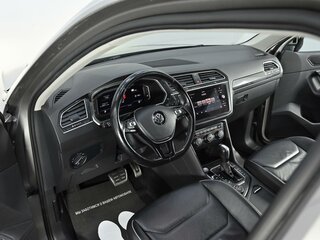 2019 Volkswagen Tiguan II, серебристый, 1865000 рублей, вид 5