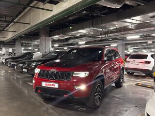 2018 Jeep Grand Cherokee IV (WK2) Рестайлинг, красный, 3350000 рублей, вид 1