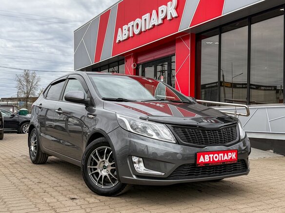 2013 Kia Rio 5-speed III, серый