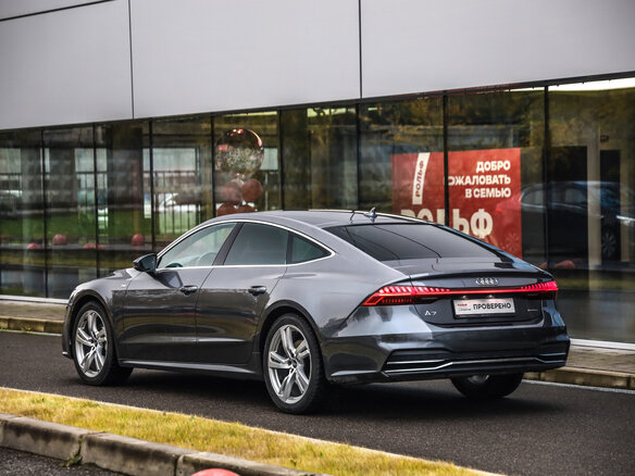 2021 Audi A7 45 TFSI II (4K), серый, 4799000 рублей - вид 7