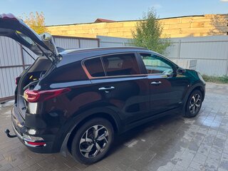 2022 Kia Sportage IV Рестайлинг, чёрный, 2500500 рублей, вид 2