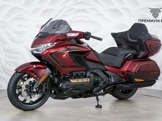 2025 Honda GL 1800 Gold Wing, красный, 3599000 рублей, вид 3