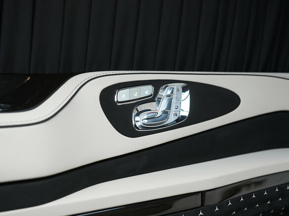 2026 Mercedes-Benz V-Класс Extra Long 300 d экстра длинный III (W447) Рестайлинг 2, чёрный, 42700000 рублей - вид 24