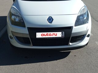 2011 Renault Scenic III, белый, 1050000 рублей, вид 3