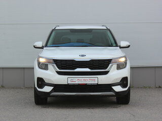 2021 Kia Seltos I, белый, 2087000 рублей, вид 3