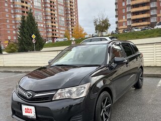 2014 Toyota Corolla Fielder XI (E160, E170, E180), чёрный, 1200000 рублей, вид 1