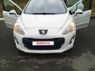 2012 Peugeot 308 I Рестайлинг, белый, 550000 рублей, вид 1