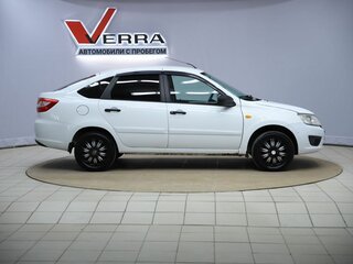 2015 Lada (ВАЗ) Granta I, белый, 350000 рублей, вид 4