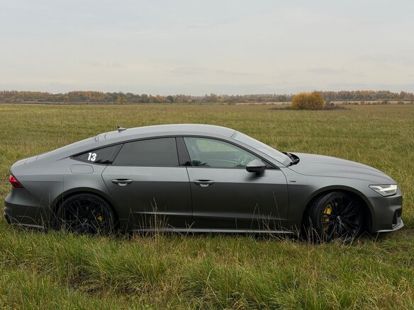 2018 Audi A7 55 TFSI II (4K), серый, 3825000 рублей - вид 2