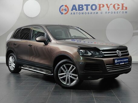 2012 Volkswagen Touareg II, коричневый, 1530000 рублей, вид 1