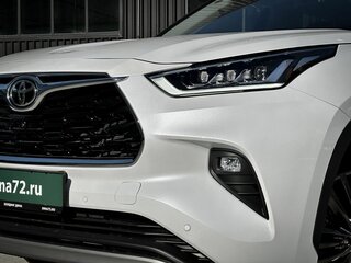 2025 Toyota Highlander IV (XU70), белый, 5650000 рублей, вид 3