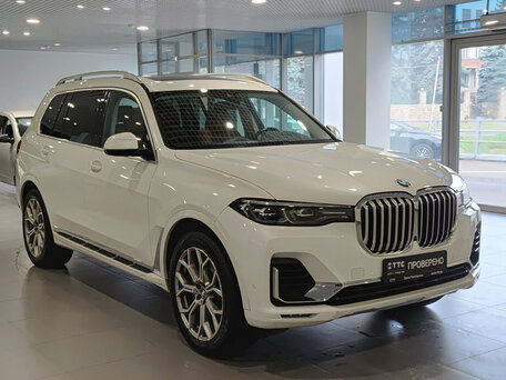 2019 BMW X7 40i I (G07), белый, 5600000 рублей, вид 3