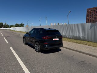 2021 BMW X5 30d IV (G05/G18), чёрный, 8200000 рублей, вид 4