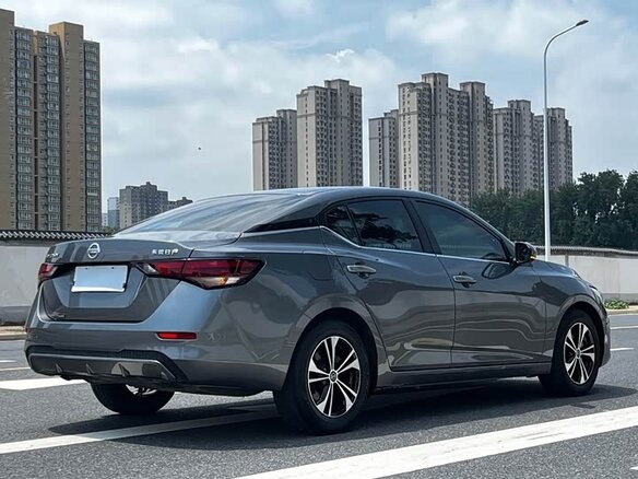 2022 Nissan Sylphy IV (B18), чёрный - вид 4
