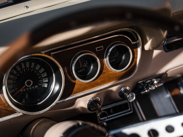1966 Ford Mustang I, золотистый, 12500000 рублей - вид 20