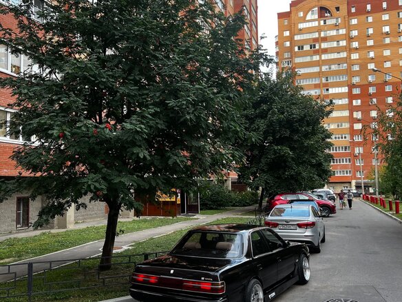 1989 Toyota Cresta III (X80), чёрный - вид 6
