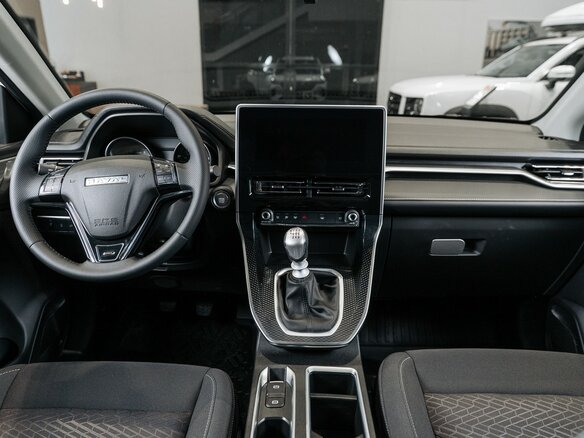 2026 Haval M6 II, белый - вид 17