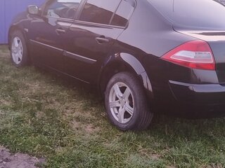 2008 Renault Megane II Рестайлинг, чёрный, 500000 рублей, вид 4