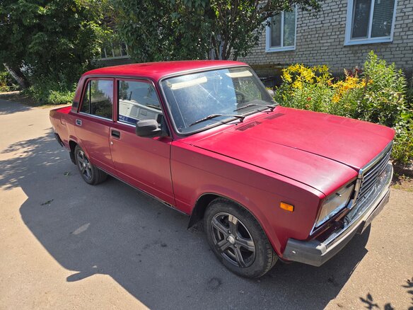 2006 Lada (ВАЗ) 2107, красный, 100000 рублей