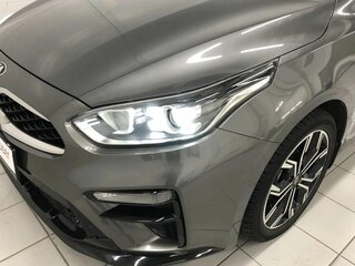 2019 Kia Cerato III Рестайлинг (Classic), серый, 1730000 рублей, вид 4