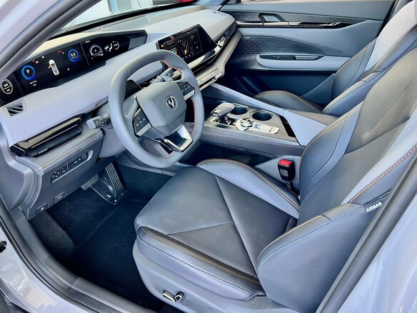 2024 Changan UNI-V I, серый, 3139900 рублей - вид 7
