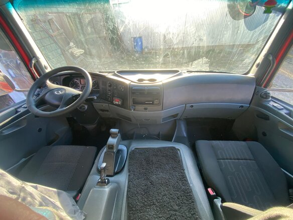 2013 Mercedes-Benz Atego, красный, 3950000 рублей - вид 7